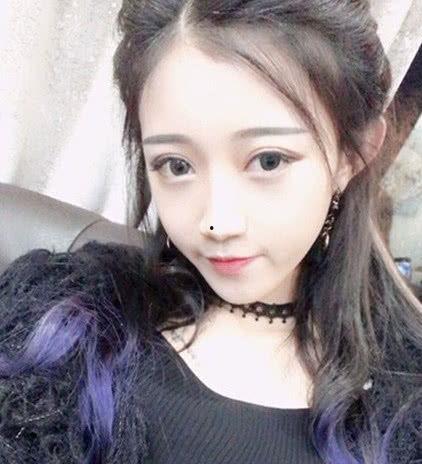 2017年快手网红小岚,短视频时代的璀璨之星