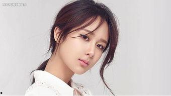 最新大爆料杨紫图片,独家美照曝光，魅力四溢引热议