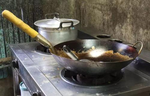 炒菜把锅丢掉网红,颠覆传统烹饪方式！