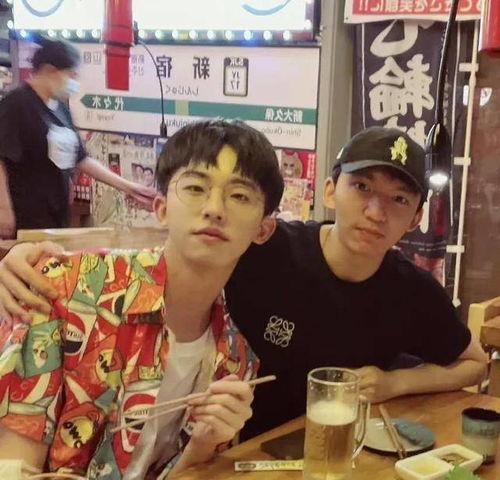 娱乐访吃瓜一线,揭秘娱乐圈幕后故事